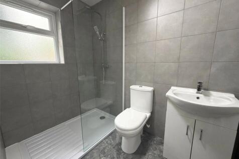 Lichfield Road, Shelfield, WS4 photo 5