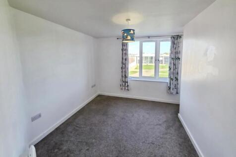 Bushfield House, Orton Goldhay photo 5