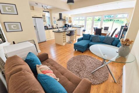 Kitchen / Diner / Family Room