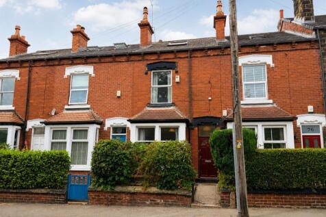 Bentley Lane Main Photo