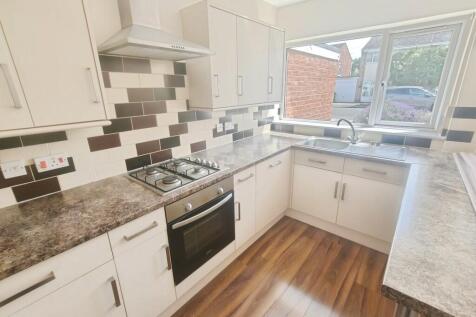 Kilbury Drive, Worcester photo 5