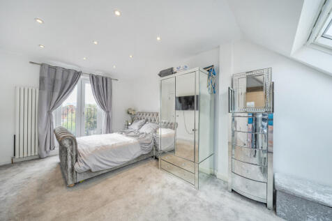 1354225-1-68c7dda...