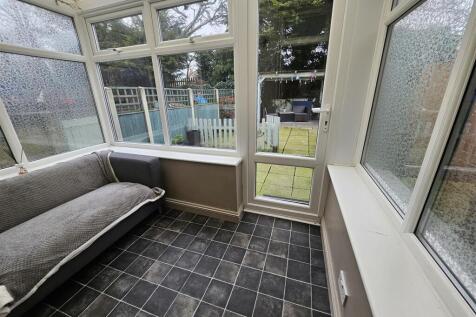 SUN ROOM