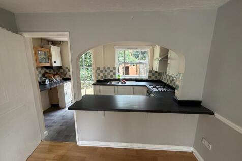 Bodiam Close, Worcester, Worcestershire photo 3