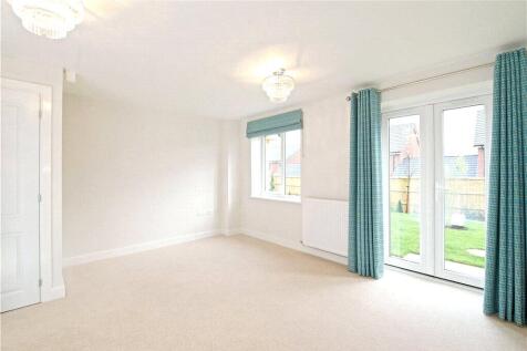 Hardy Close, Towcester, Northamptonshire, NN12 photo 4