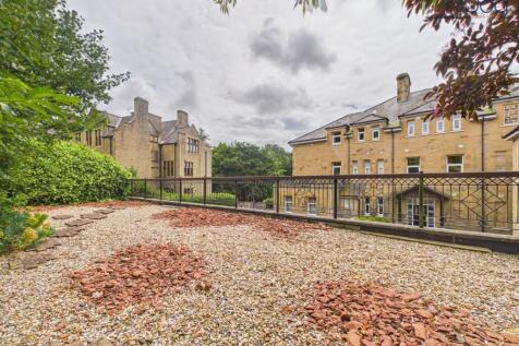 Communal Area with views of the building