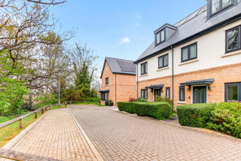 46johnstonecloselarge3