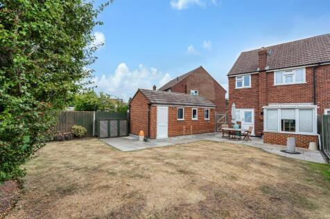 Chessholme Road Garden.jpg