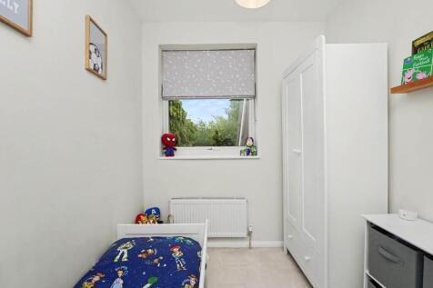 17_Bedroom_3_Reverse