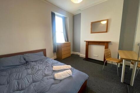 44 chaddlewood 11.jpg