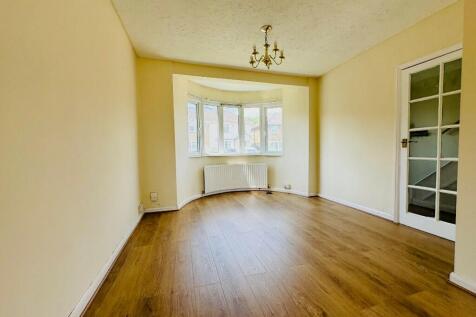 Browning Road, Luton, Bedfordshire, LU4 photo 3