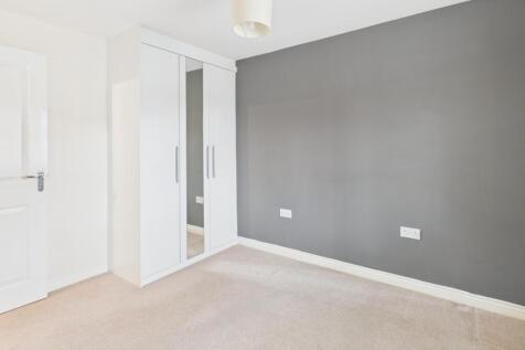 CAM02545G0-PR0507-STILL009