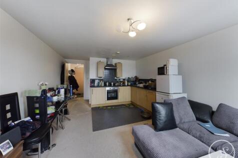 Kitchen/Living Space