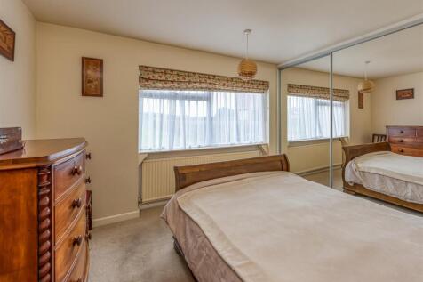 Elm Tree Farm-Bedroom 2.jpg