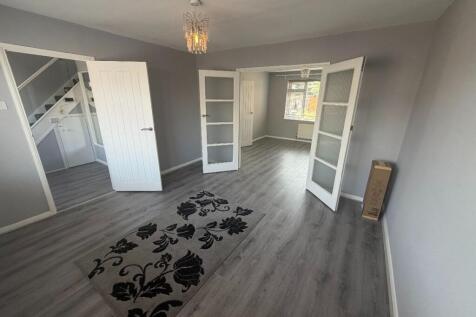 Nicholl Road, Basildon photo 4