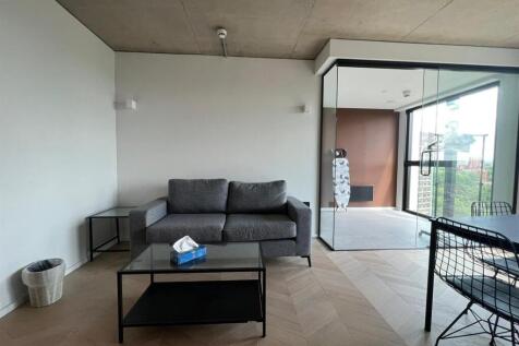 1F Spinners Way, Castlefield, Manchester photo 4