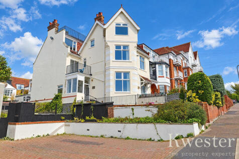 Pembury Road, Westcliff-on-sea, SS0 photo 4