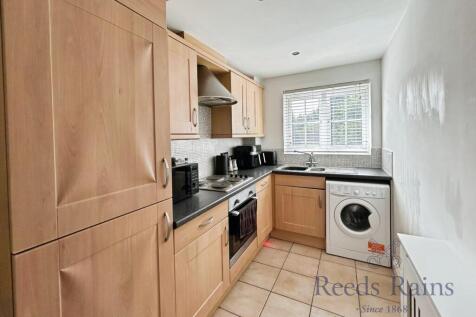 Firbank, Bamber Bridge, Preston, PR5 photo 3