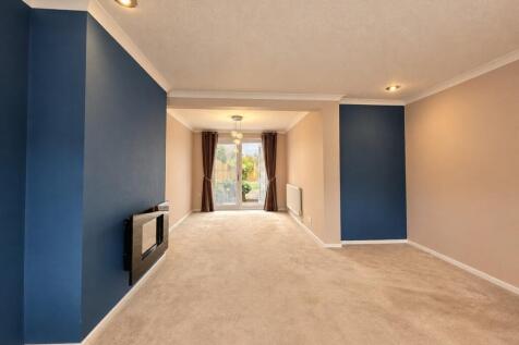 Sawtry Close Luton LU3 2UE photo 3