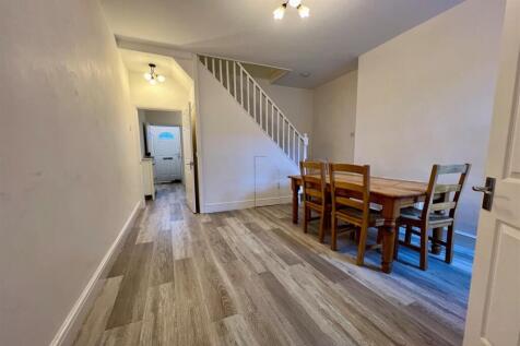 Derby Road, Stockton Heath, WA4 6JR photo 4