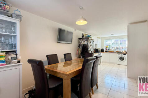 Your Key Move - Estate Agents Hawkinge Experts, co