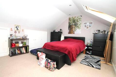 LOFT BEDROOM