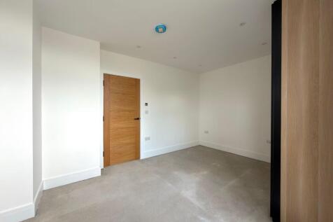 Bedroom (3)
