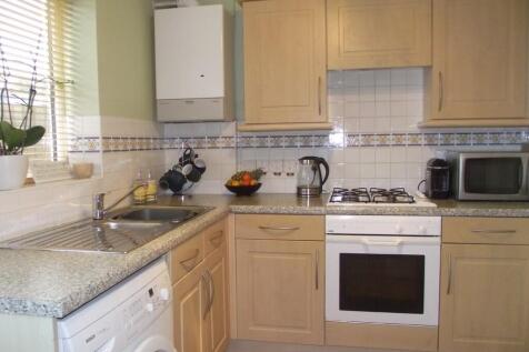 St. Margarets Close, Calne photo 4