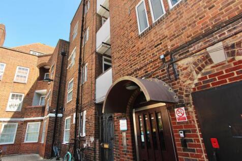 Pentland House, N16