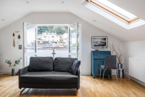 1357417-11-68cd8a...