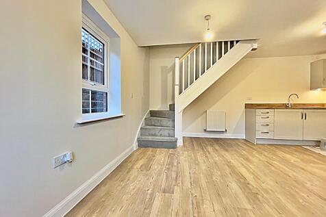 Eaton Leys Milton Keynes MK17 photo 3