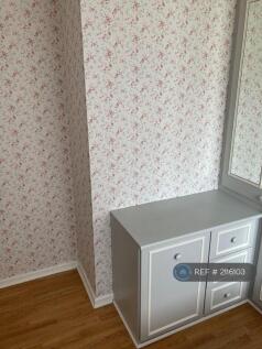 Rear Single Bedroom