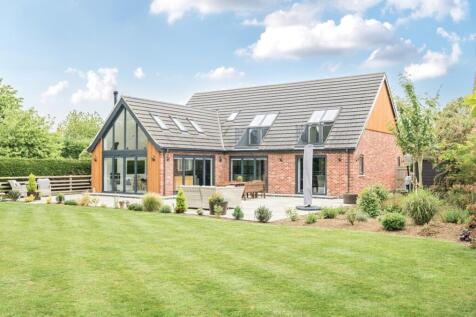 1294613-12-682b9dfcec6e6-ARW