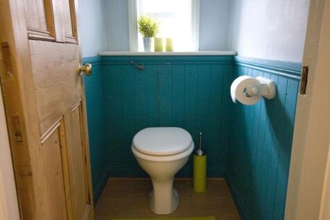 Separate WC