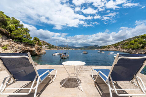 Sea view terrace