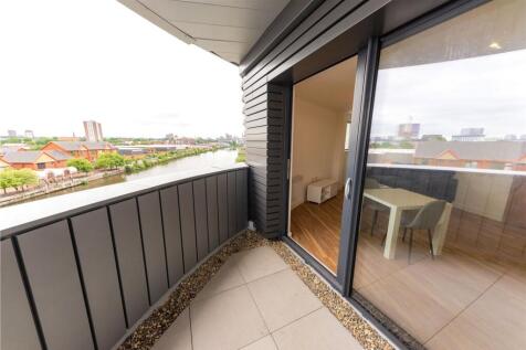 3 Pomona Strand, Old Trafford, M16 photo 5
