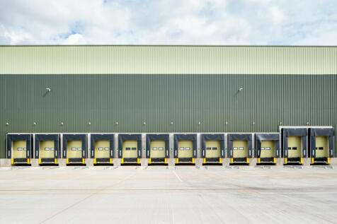 Horizon 7 docks yard.jpg
