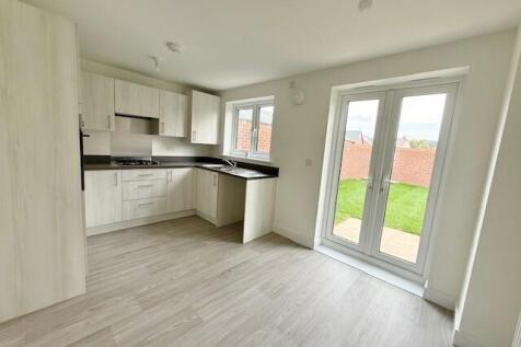 Starling Way, CW2 photo 4