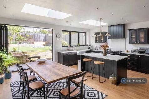 Kitchen Main