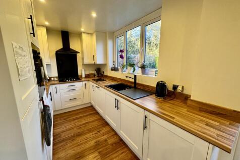 Cotwall End Road, DUDLEY photo 4