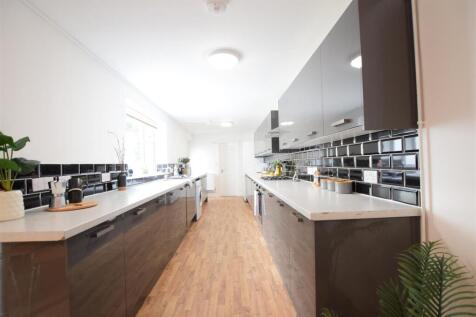 27/28 - Ripon Street - Student House photo 4
