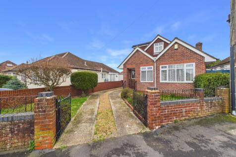 2 bed detached bungalow for sale Cleethorpes Road