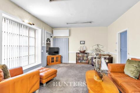 Manchester Road (26).jpg