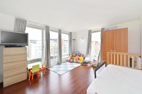 Ionian-Building (3).JPG