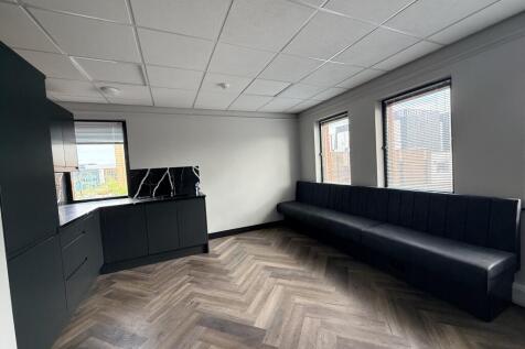 Office to rent Image 5