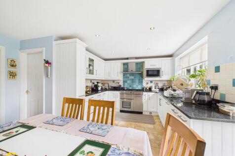 Room 3, Rawlins Close, Twyford  photo 3