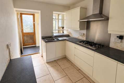 Kitchen2.png
