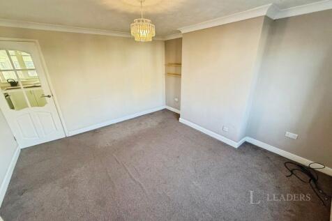 Grange Road, Royston, Barnsley, S71 photo 4