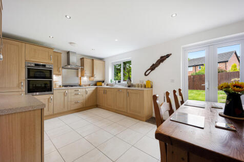 1 Clarence Drive-30.jpg