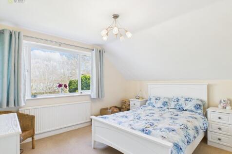 CAM03830G0-PR0127...